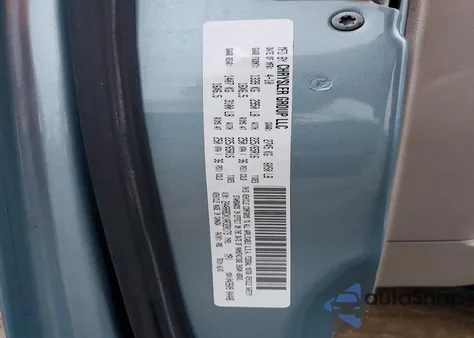 2010 Chrysler Town & Country Touring Plus from USA, damaged, VIN 2A4RR8DX1AR320173